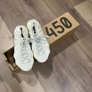 Yeezy 450 ‘Cloud White’ (Used)